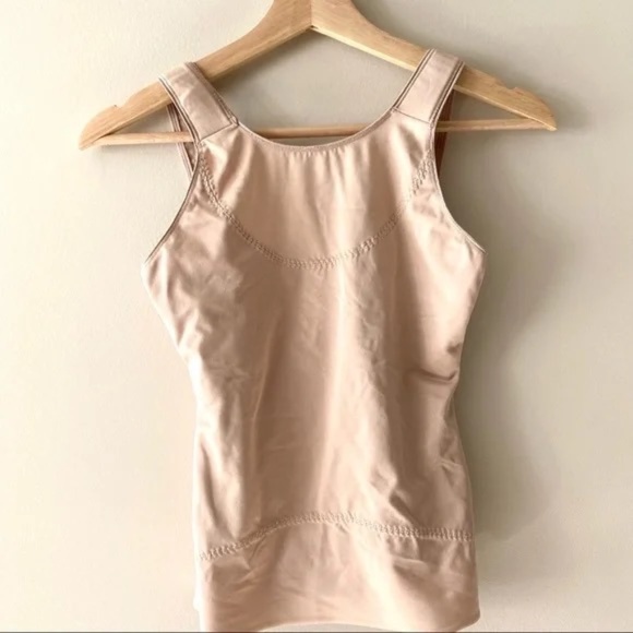 Shape-wear bra/top, Medium by Marcé - Picture 2 of 5